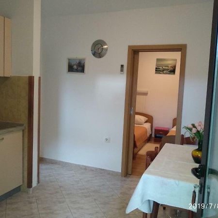 Apartament Kontin1 Stari Grad  Zewnętrze zdjęcie